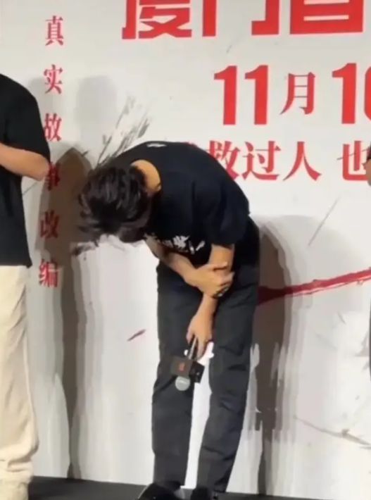 珂名下 3 家公司注销5 家尚在续存AG旗舰厅入口黄晓明商业版图受波及叶(图8)
