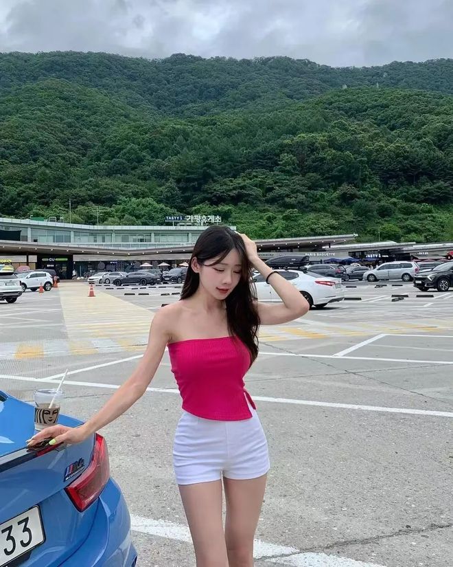 名媛！这身材真的藏不住太好了！AG旗舰厅·(中国)网站顶级